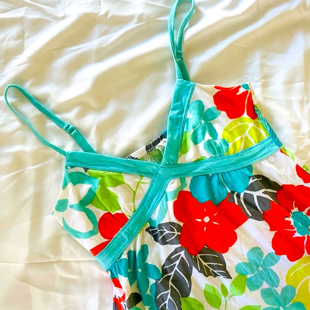 VIBRANT NWT dress